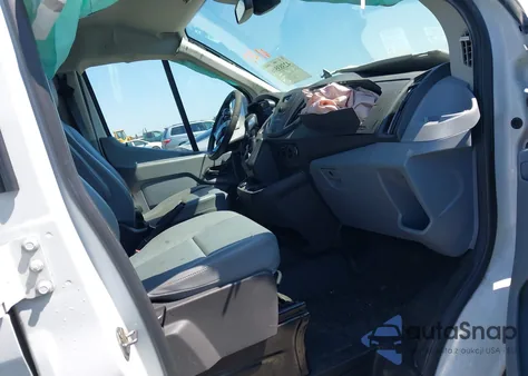 2019 Ford Transit z USA, uszkodzony, nr VIN 1FTYE9ZM2KKA61372